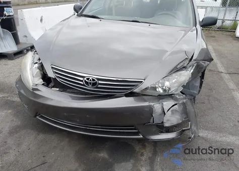2005 Toyota Camry Le from USA, damaged, VIN 4T1BE32K85U985749